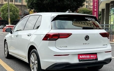Volkswagen Golf VIII, 2022 год, 1 230 173 рублей, 4 фотография