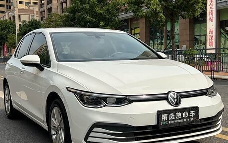 Volkswagen Golf VIII, 2022 год, 1 230 173 рублей, 8 фотография