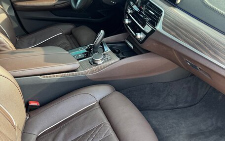 BMW 5 серия, 2019 год, 3 400 000 рублей, 20 фотография
