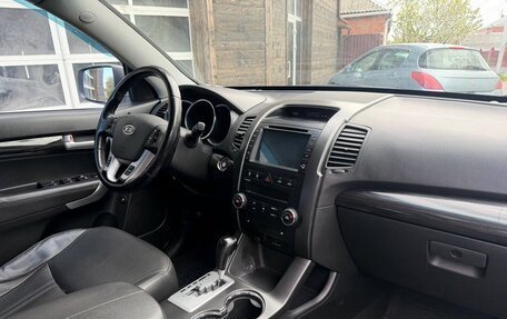 KIA Sorento II рестайлинг, 2012 год, 1 395 000 рублей, 2 фотография