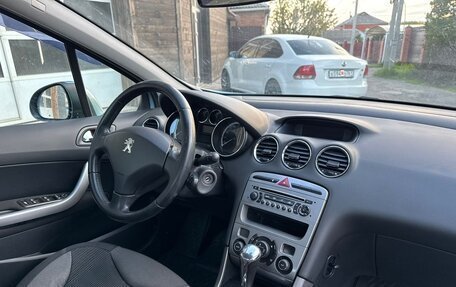Peugeot 308 II, 2011 год, 720 000 рублей, 2 фотография