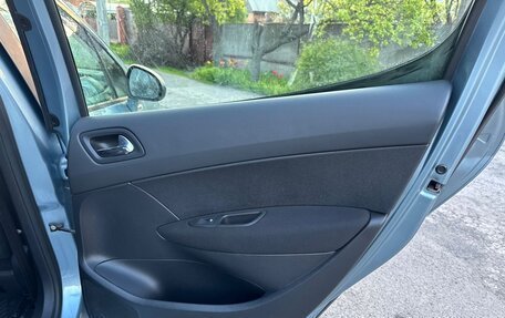 Peugeot 308 II, 2011 год, 720 000 рублей, 24 фотография