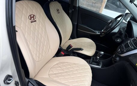 Hyundai Solaris II рестайлинг, 2015 год, 920 000 рублей, 16 фотография