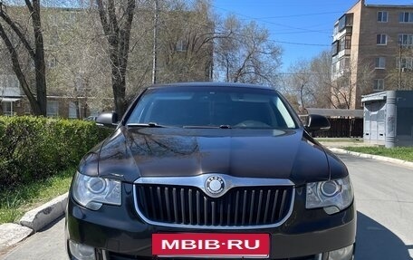 Skoda Superb III рестайлинг, 2011 год, 1 200 000 рублей, 6 фотография