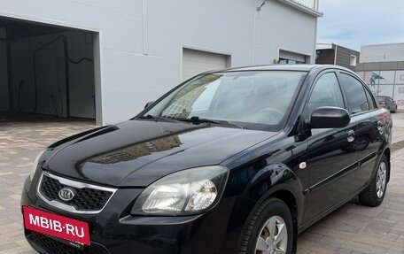 KIA Rio II, 2009 год, 525 000 рублей, 2 фотография