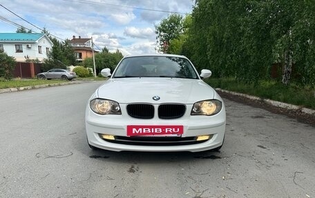 BMW 1 серия, 2011 год, 888 000 рублей, 8 фотография