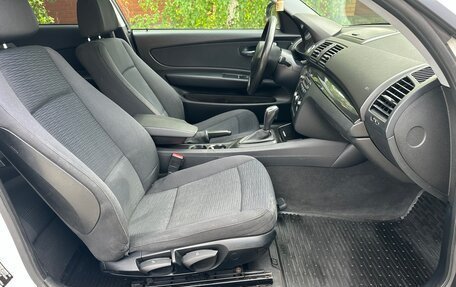 BMW 1 серия, 2011 год, 888 000 рублей, 20 фотография