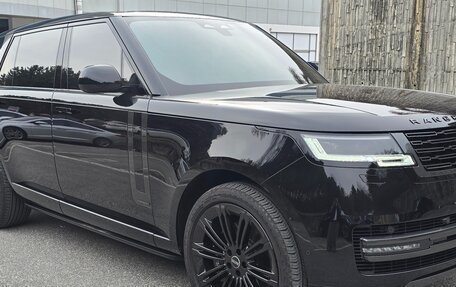 Land Rover Range Rover IV рестайлинг, 2024 год, 18 384 000 рублей, 3 фотография