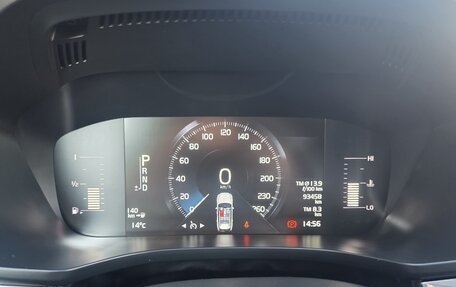 Volvo XC60 II, 2019 год, 3 550 000 рублей, 9 фотография