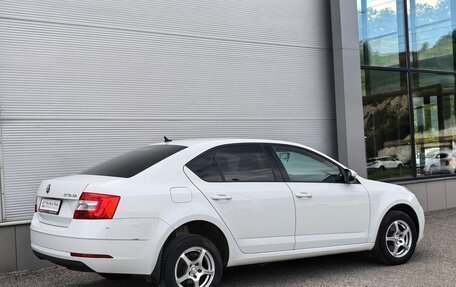 Skoda Octavia, 2018 год, 1 817 000 рублей, 6 фотография