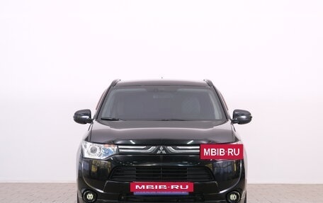 Mitsubishi Outlander III рестайлинг 3, 2014 год, 1 799 000 рублей, 3 фотография