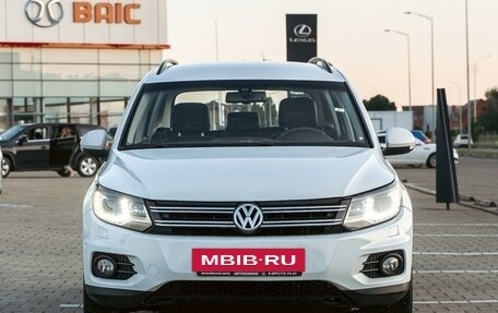 Volkswagen Tiguan I, 2015 год, 1 395 000 рублей, 2 фотография