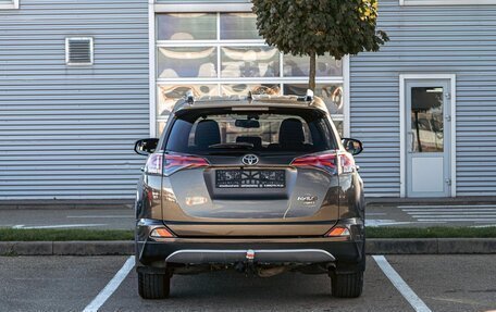 Toyota RAV4, 2019 год, 2 155 000 рублей, 5 фотография