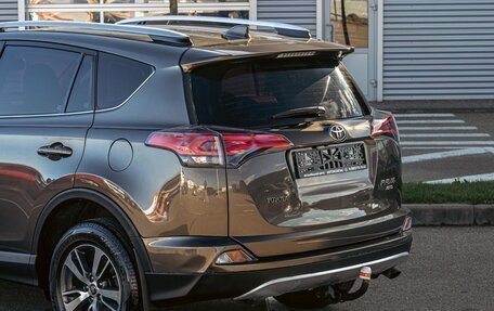 Toyota RAV4, 2019 год, 2 155 000 рублей, 10 фотография