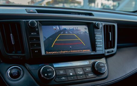 Toyota RAV4, 2019 год, 2 155 000 рублей, 14 фотография
