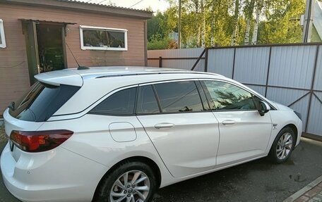 Opel Astra K, 2020 год, 1 300 000 рублей, 27 фотография