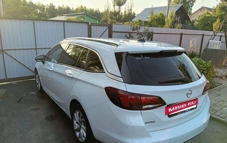 Opel Astra K, 2020 год, 1 300 000 рублей, 28 фотография