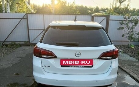 Opel Astra K, 2020 год, 1 300 000 рублей, 29 фотография