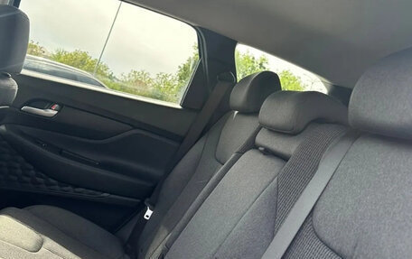 Hyundai Santa Fe IV, 2018 год, 1 950 000 рублей, 12 фотография
