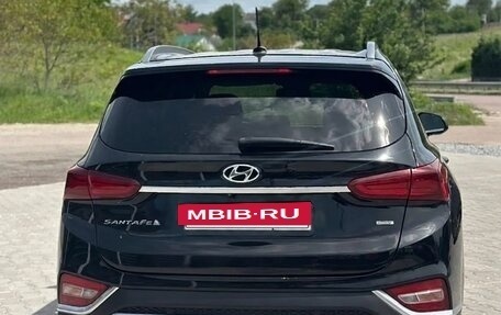 Hyundai Santa Fe IV, 2018 год, 1 950 000 рублей, 6 фотография
