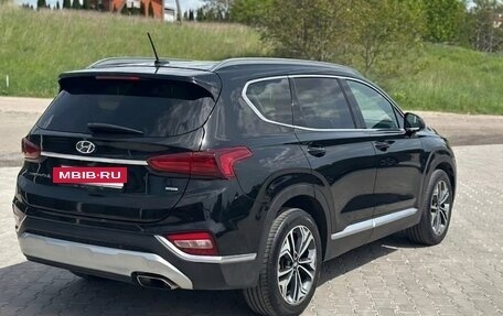 Hyundai Santa Fe IV, 2018 год, 1 950 000 рублей, 4 фотография