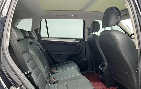 Volkswagen Tiguan II, 2021 год, 1 900 173 рублей, 16 фотография