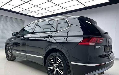 Volkswagen Tiguan II, 2021 год, 1 900 173 рублей, 19 фотография