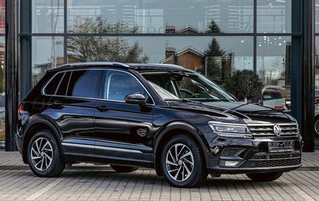 Volkswagen Tiguan II, 2019 год, 2 165 000 рублей, 3 фотография