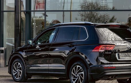 Volkswagen Tiguan II, 2019 год, 2 165 000 рублей, 8 фотография