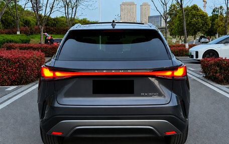 Lexus RX IV рестайлинг, 2025 год, 5 970 000 рублей, 4 фотография