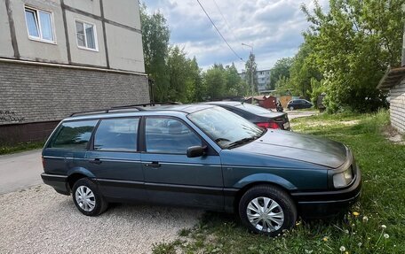 Volkswagen Passat B3, 1989 год, 135 000 рублей, 1 фотография