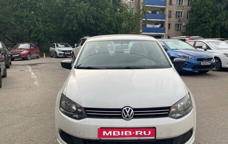 Volkswagen Polo VI (EU Market), 2010 год, 660 000 рублей, 1 фотография
