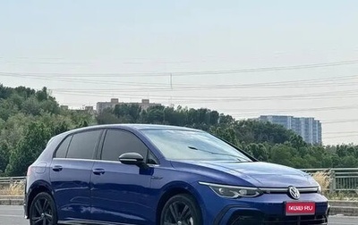 Volkswagen Golf VIII, 2022 год, 1 810 000 рублей, 1 фотография