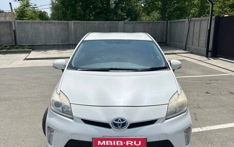 Toyota Prius, 2014 год, 950 000 рублей, 1 фотография