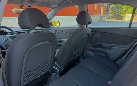 KIA Rio II, 2010 год, 690 000 рублей, 16 фотография