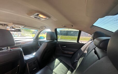 BMW 3 серия, 2007 год, 700 000 рублей, 16 фотография