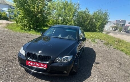 BMW 3 серия, 2007 год, 700 000 рублей, 26 фотография
