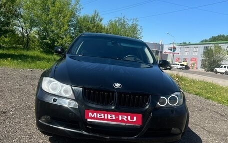 BMW 3 серия, 2007 год, 700 000 рублей, 25 фотография