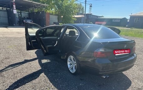 BMW 3 серия, 2007 год, 700 000 рублей, 13 фотография