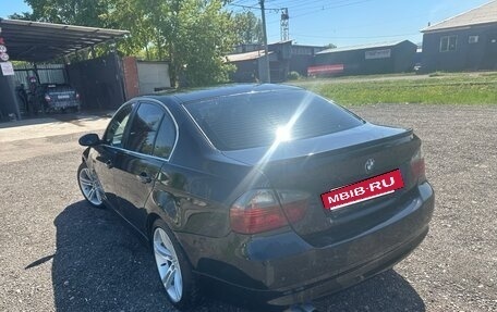 BMW 3 серия, 2007 год, 700 000 рублей, 19 фотография