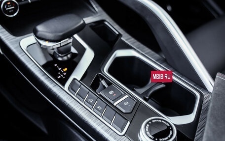Geely Tugella FY11, 2024 год, 3 080 000 рублей, 21 фотография