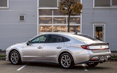 Hyundai Sonata VIII, 2021 год, 1 735 000 рублей, 4 фотография
