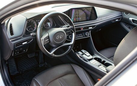 Hyundai Sonata VIII, 2021 год, 1 735 000 рублей, 13 фотография