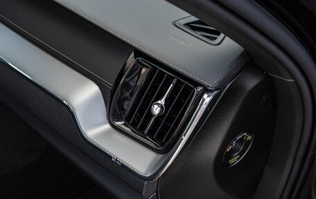 Volvo XC60 II, 2025 год, 9 000 000 рублей, 7 фотография