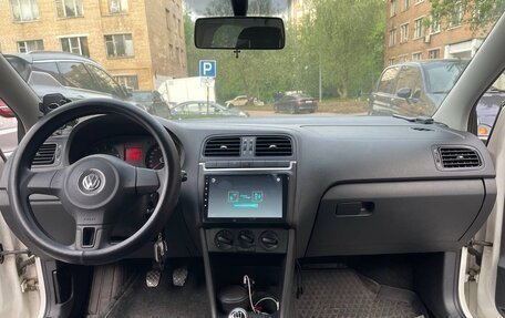 Volkswagen Polo VI (EU Market), 2010 год, 660 000 рублей, 7 фотография