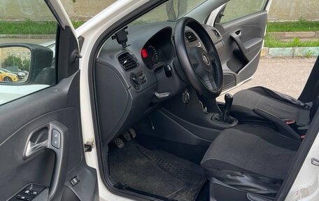 Volkswagen Polo VI (EU Market), 2010 год, 660 000 рублей, 5 фотография