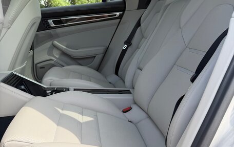 Porsche Panamera II рестайлинг, 2019 год, 8 400 000 рублей, 17 фотография