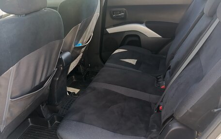 Mitsubishi Outlander III рестайлинг 3, 2008 год, 880 000 рублей, 7 фотография