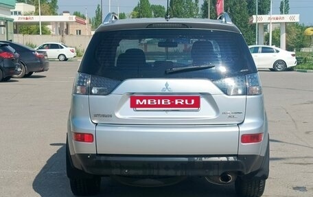 Mitsubishi Outlander III рестайлинг 3, 2008 год, 880 000 рублей, 4 фотография