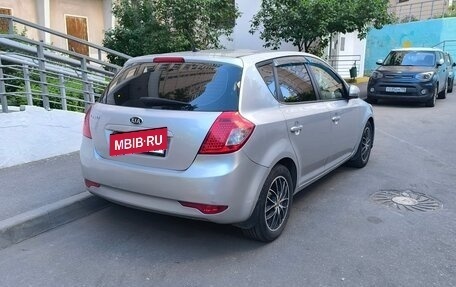 KIA cee'd I рестайлинг, 2011 год, 620 000 рублей, 6 фотография